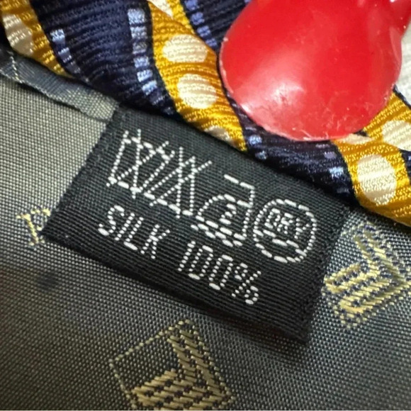 Vintage Pierre Pacha 100% Silk Italian Made For Hanging with Mr Cooper Clothiers - Picture 4 of 7